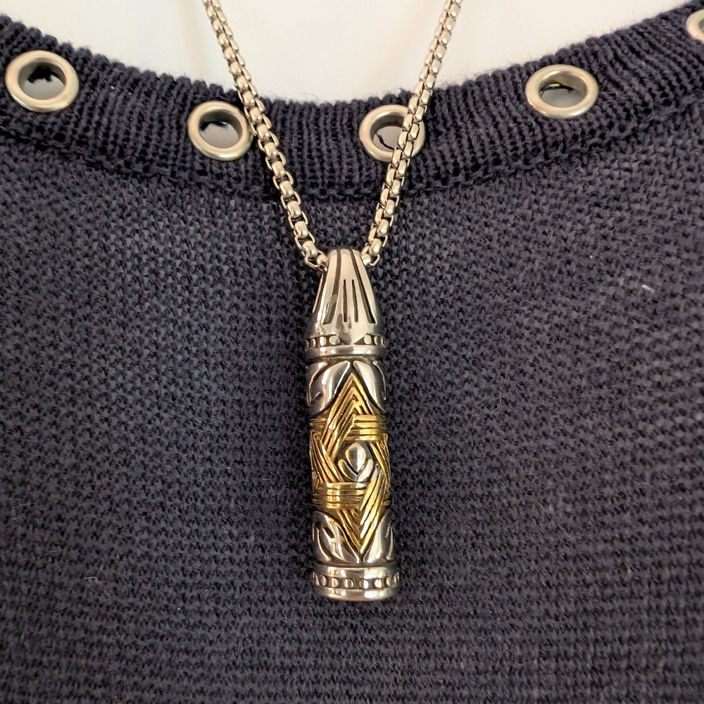NWOT Silver & Gold Tone Mezuzah